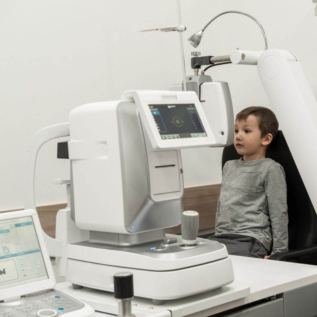 Child eye specialist in Mumbai